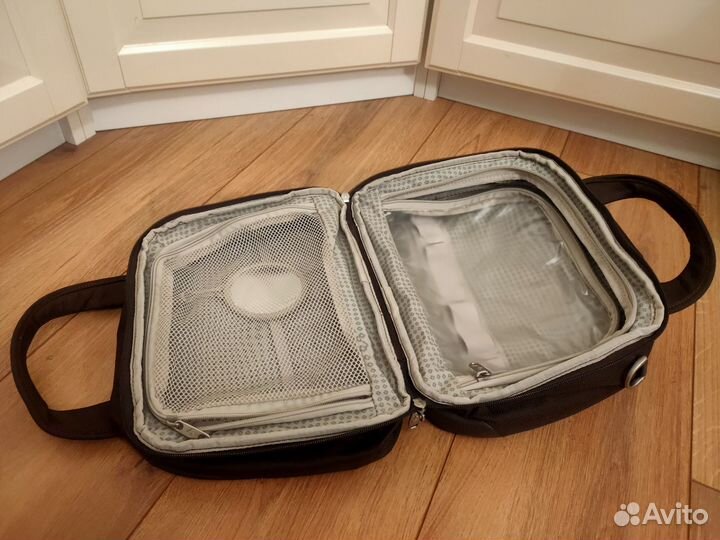 Бьюти-кейс Samsonite новый