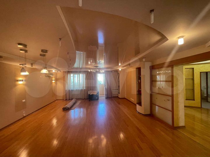 4-к. квартира, 165 м², 5/11 эт.