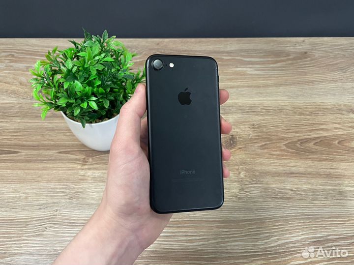 iPhone 7, 128 ГБ