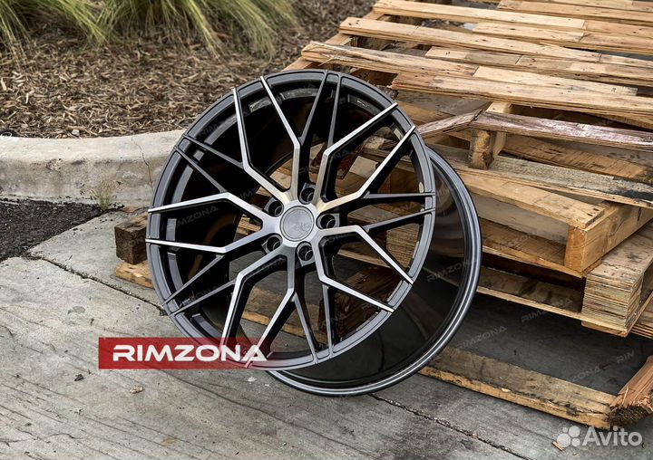 Кованые диски R20 на Audi Q5