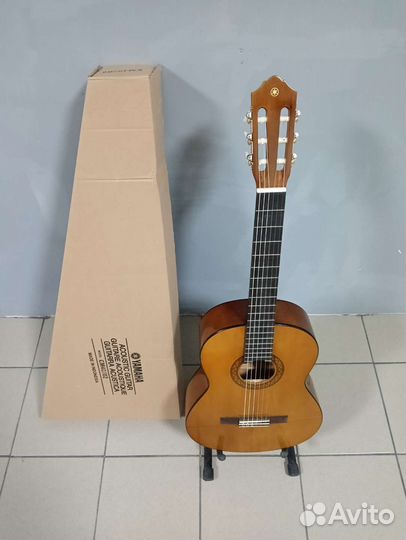 Гитара Yamaha c40