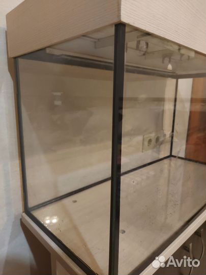 Аквариум с тумбой бу