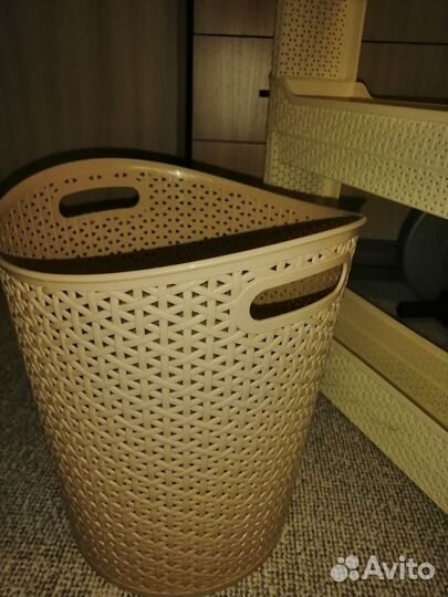 Корзина для бумаг