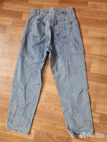 Джинсы