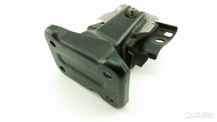 Подушка двигателя левая Nissan Patrol Y62 VK56VD