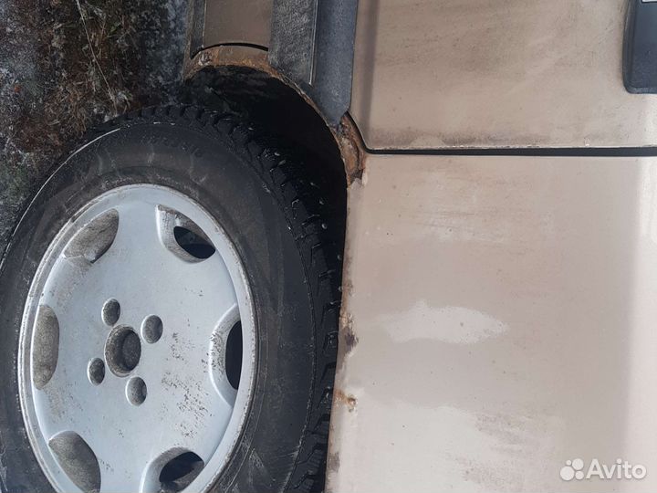 Audi 100 1.8 МТ, 1986, 400 000 км