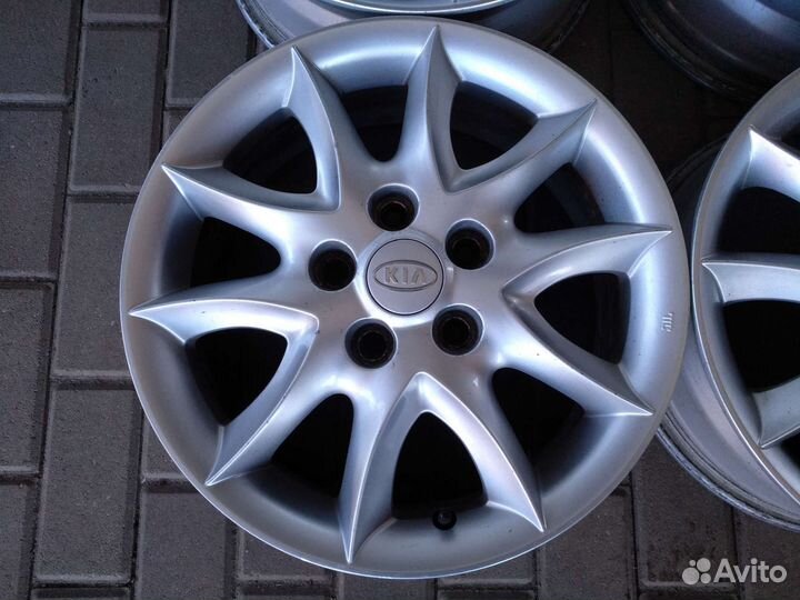 Оригинал Kia r-16 (5x114,3) 4 шт. б/у