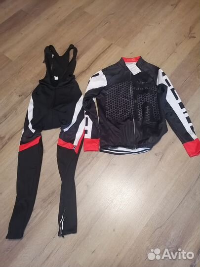 Велосипедный костюм