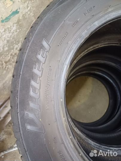 Viatti Strada Asimmetrico V-130 215/60 R16