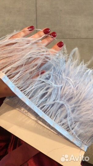 Перья страуса на ленте пушистые