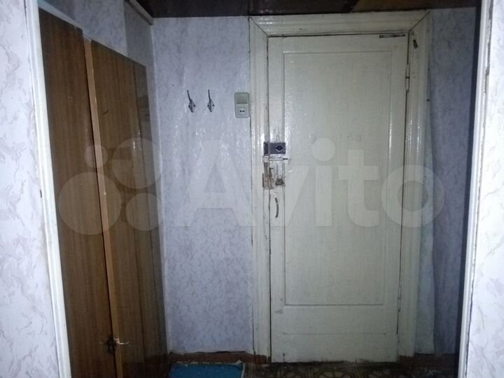 Комната 15,5 м² в 6-к., 2/3 эт.