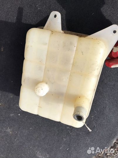 Ssang Yong kyron расширительный бачок