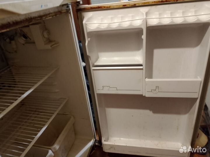 Продам холодильник бу