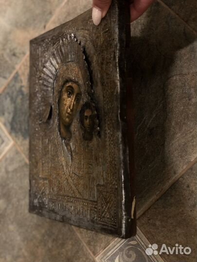Старинная икона Казанской