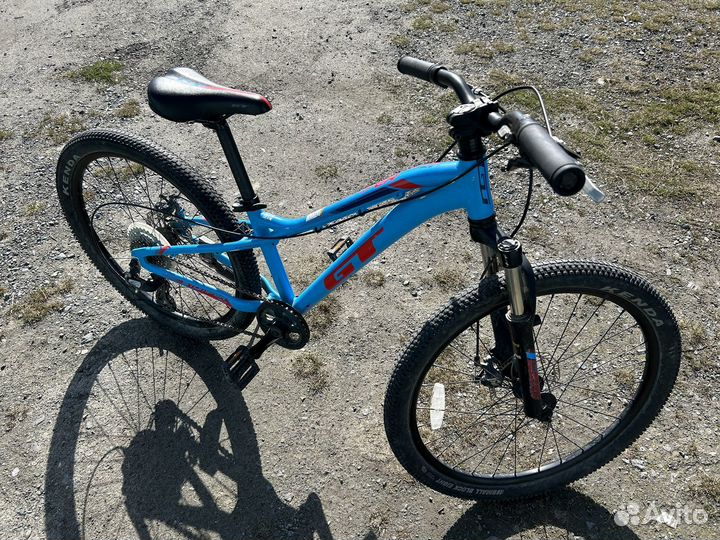 Продам велосипед GT