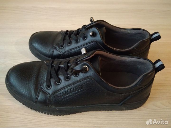 Школьный рюкзак костюм ботинки