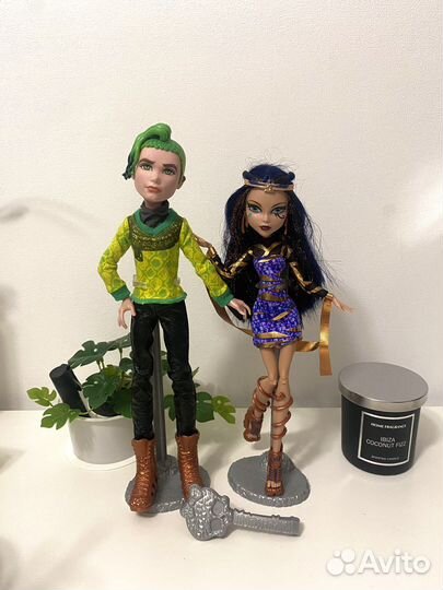 Монстер Хай Бу Йорк Дьюс Горгон и Клео де Нил