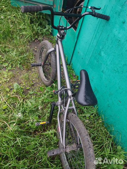 Трюковой велосипед bmx