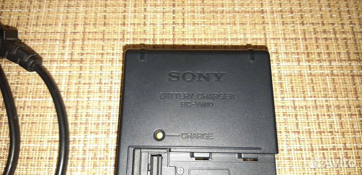 Зарядное устройство Sony BC-VM10