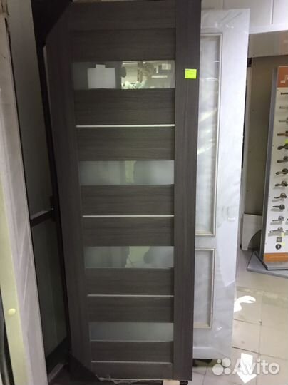 Двери межкомнатные с коробкой и наличником