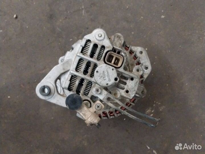 Генератор Hyundai