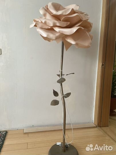 Торшер напольный с разноцветной подсветкой