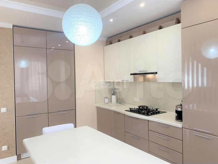 4-к. квартира, 106,1 м², 5/6 эт.