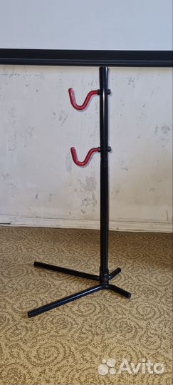 Компактная стойка для ремонта велосипеда