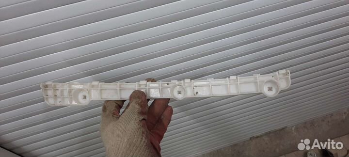 Кронш. бамп. зад Л. Mitsubishi Outlender 2 XL/2010