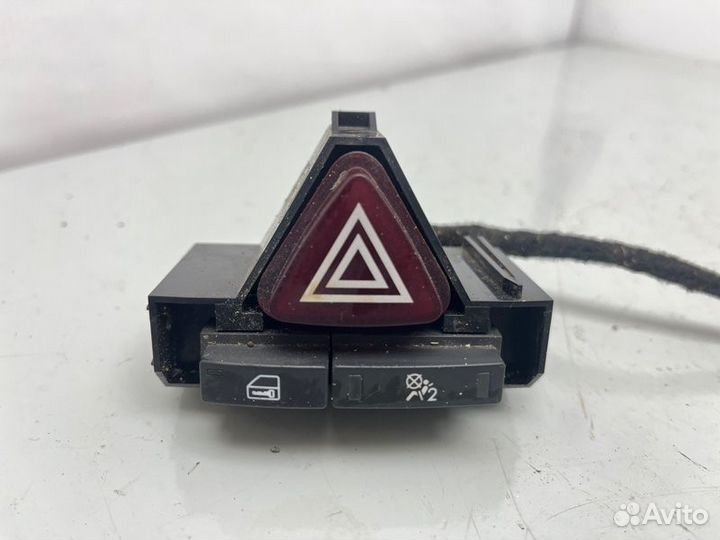 Кнопка аварийной сигнализации Opel Corsa D A14XER