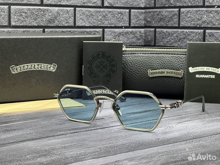 Солнцезащитные очки Chrome Hearts