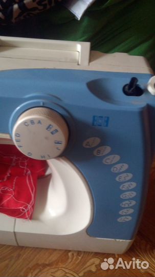 Швейная машинка бу электрическая