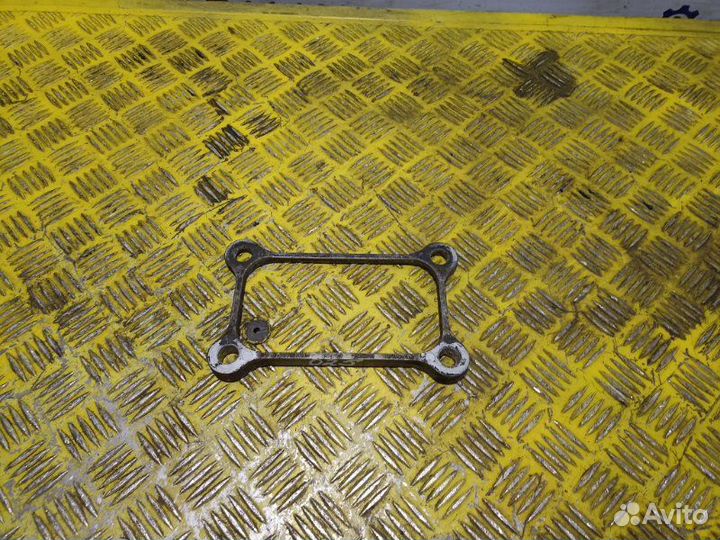 Кронштейн топливного бака Man Tga Tgs