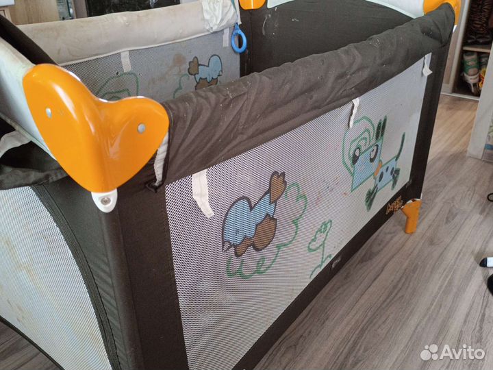 Отдам кровать манеж
