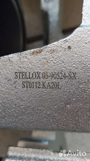 Суппорт тормозной передний левый в сборе