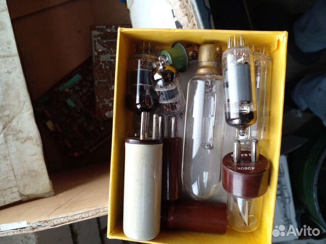 Лампы електронные