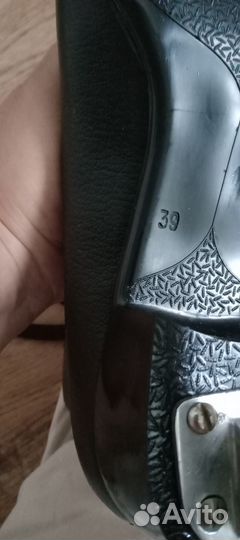 Коньки фигурные botas 39 размер кожа