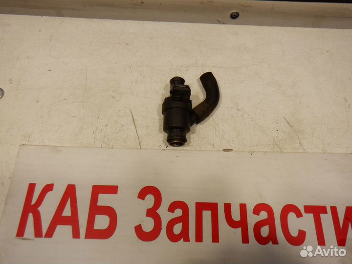 Форсунка топливная BMW 3 E46 M43B19 1.9л