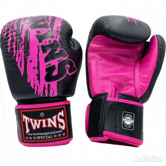 Боксёрские перчатки розовые Twins Fairtex