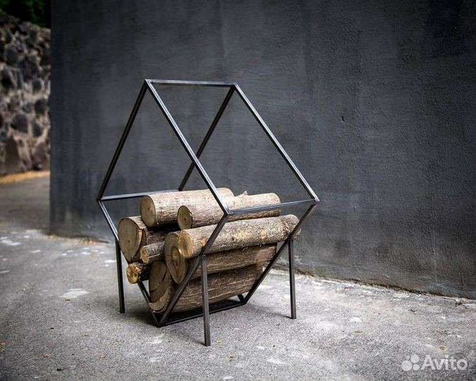 Дровница для камина