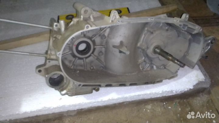 Двигатель скутер Sim Maksim 400