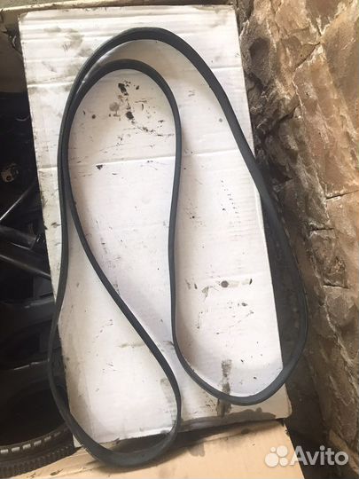 Ремень приводной двигателя M271 Turbo