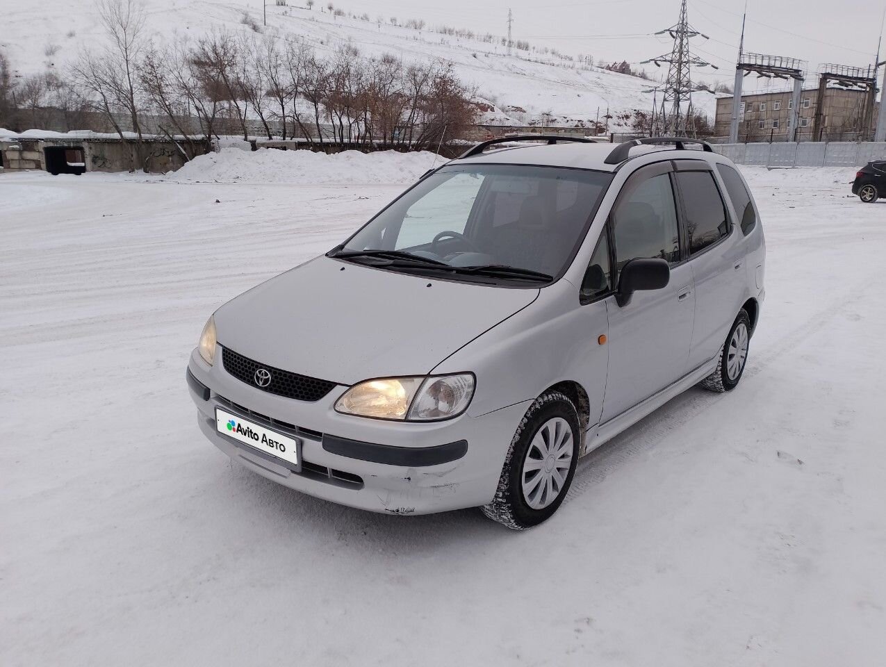 Toyota Corolla Spacio: фото владельца