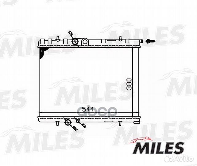 Радиатор двигателя acrm043 Miles