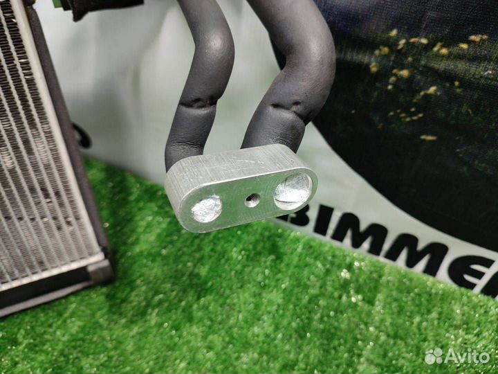 Испаритель кондиционера Jaguar XE X760 2016