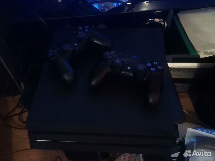 Ps4 pro +games+2 gamepad