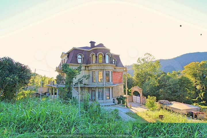 Коттедж 466 м² на участке 19,5 сот.