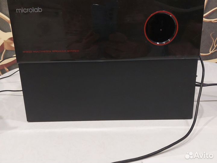 Акустическая система с колонками