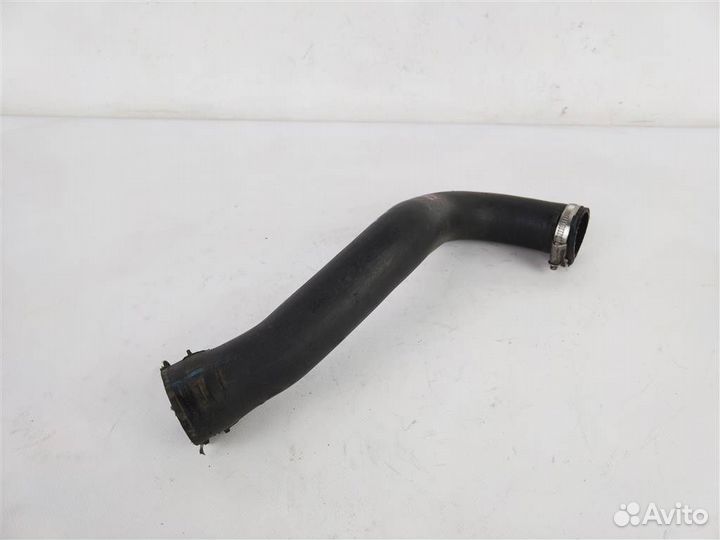Патрубок интеркулера ауди Q7 2005