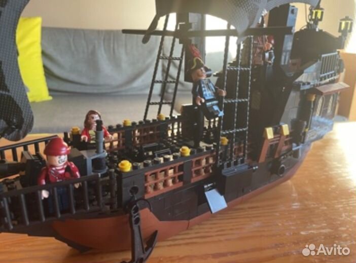 Конструктор корабль Пираты Карибского моря